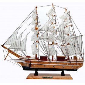 Декоративная модель корабля "НЕПОБЕДИМЫЙ", дерево 50 см 